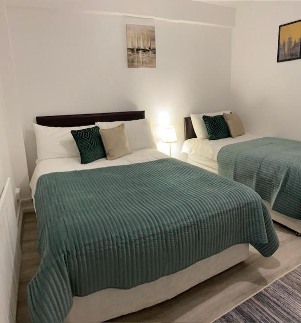 Private Room In Sidmouth Street, Kings Cross London Exterior photo